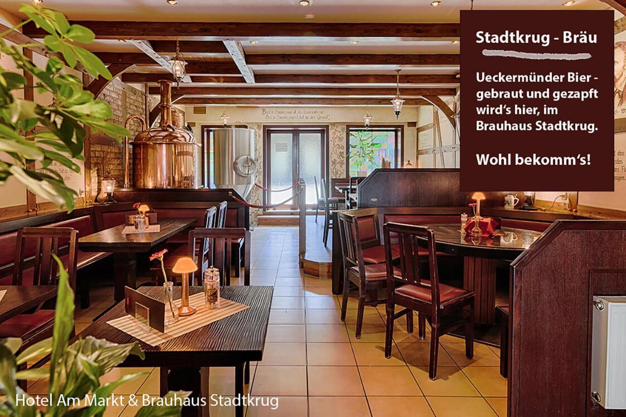 Hotel Am Markt & Brauhaus Stadtkrug Иккермюнде Экстерьер фото