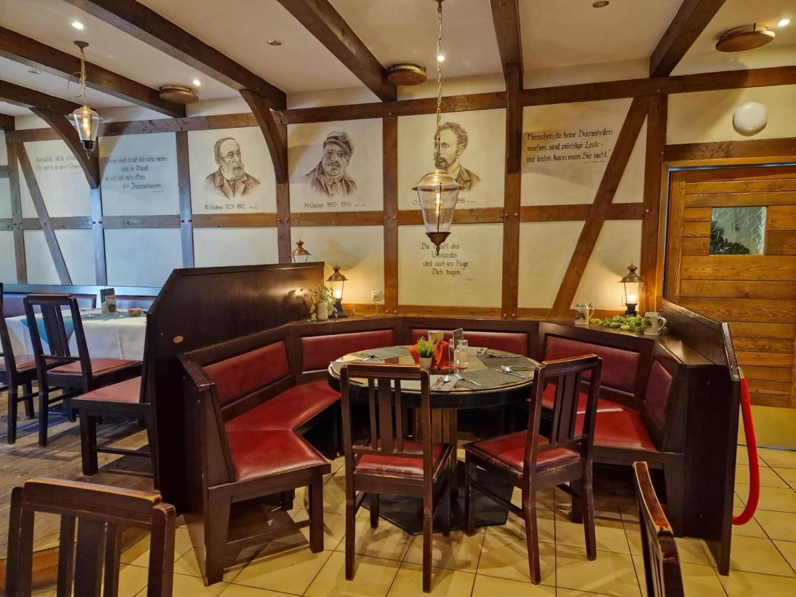 Hotel Am Markt & Brauhaus Stadtkrug Иккермюнде Экстерьер фото