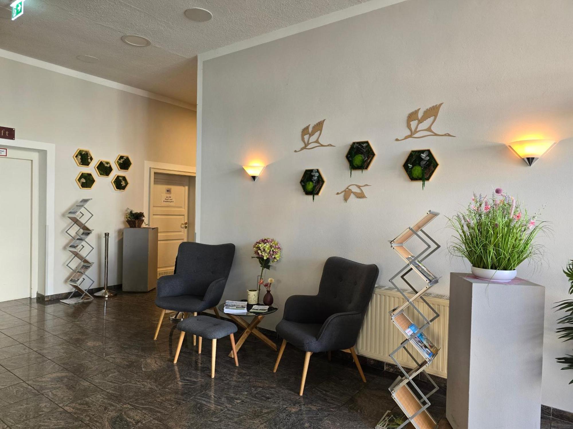 Hotel Am Markt & Brauhaus Stadtkrug Иккермюнде Экстерьер фото