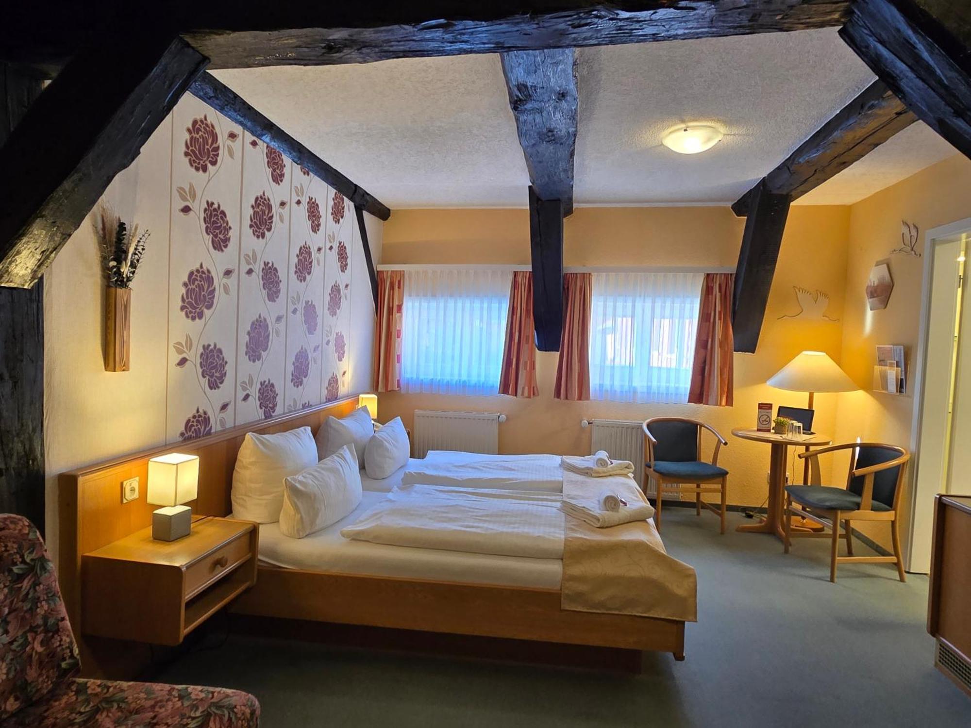 Hotel Am Markt & Brauhaus Stadtkrug Иккермюнде Экстерьер фото