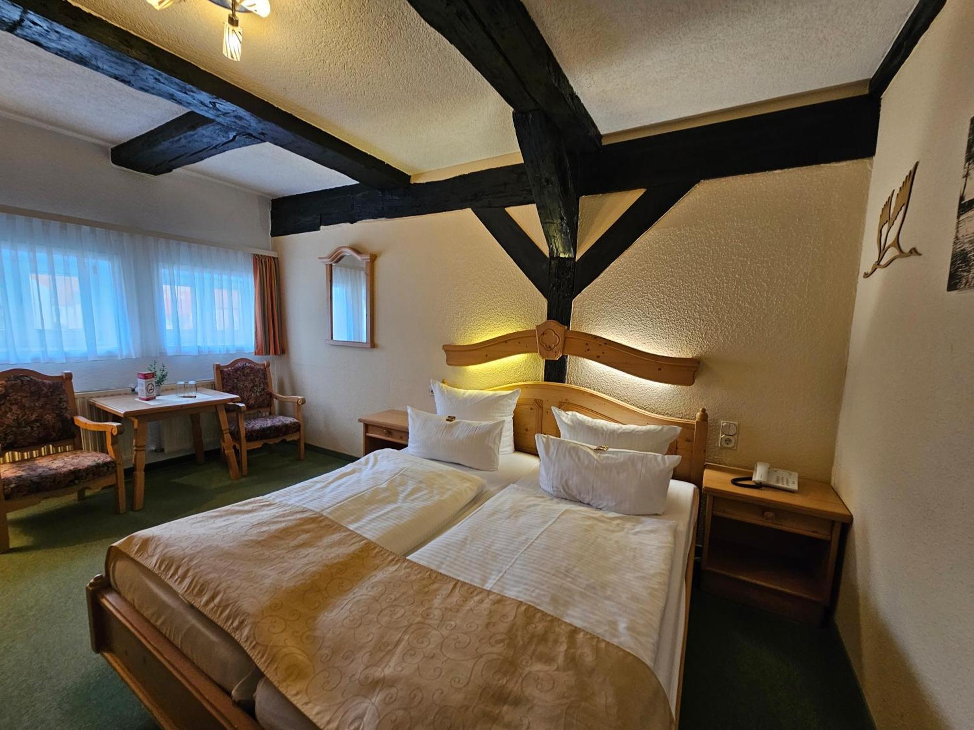 Hotel Am Markt & Brauhaus Stadtkrug Иккермюнде Экстерьер фото